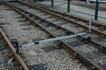 6ft relative level gauge on a rail track