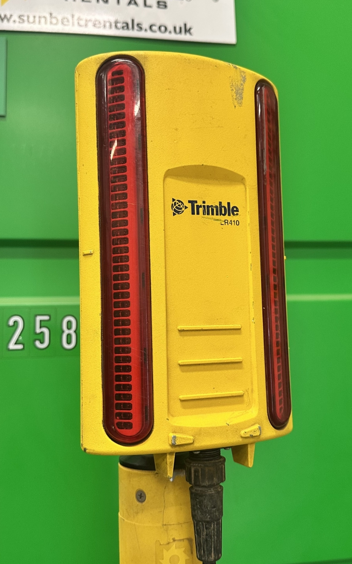 Picture of Ex Hire Fleet Trimble GCS900 Single Mast 2D Kit 
