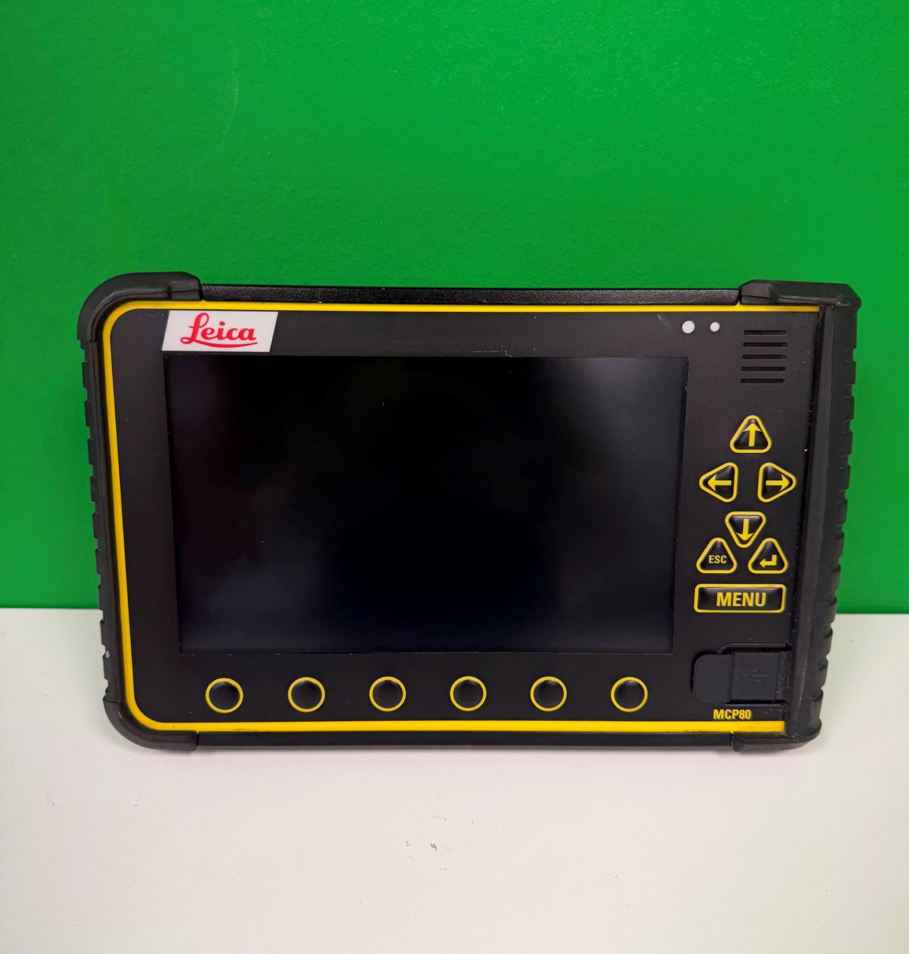 Picture of Ex Hire Fleet 2019 Leica MC1 MCP80 Screen w/ Dozer Software