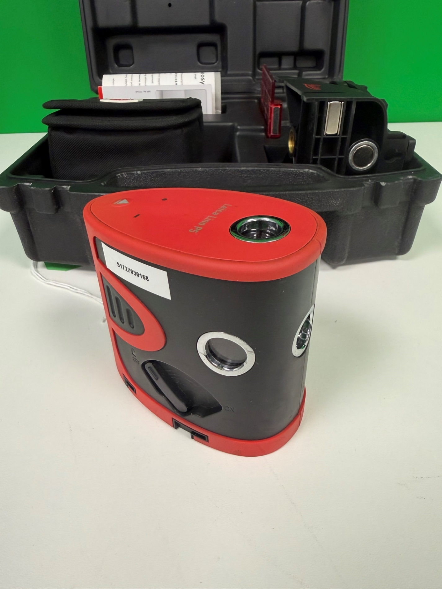 Picture of Ex Hire Leica Lino P5 Dot Laser 